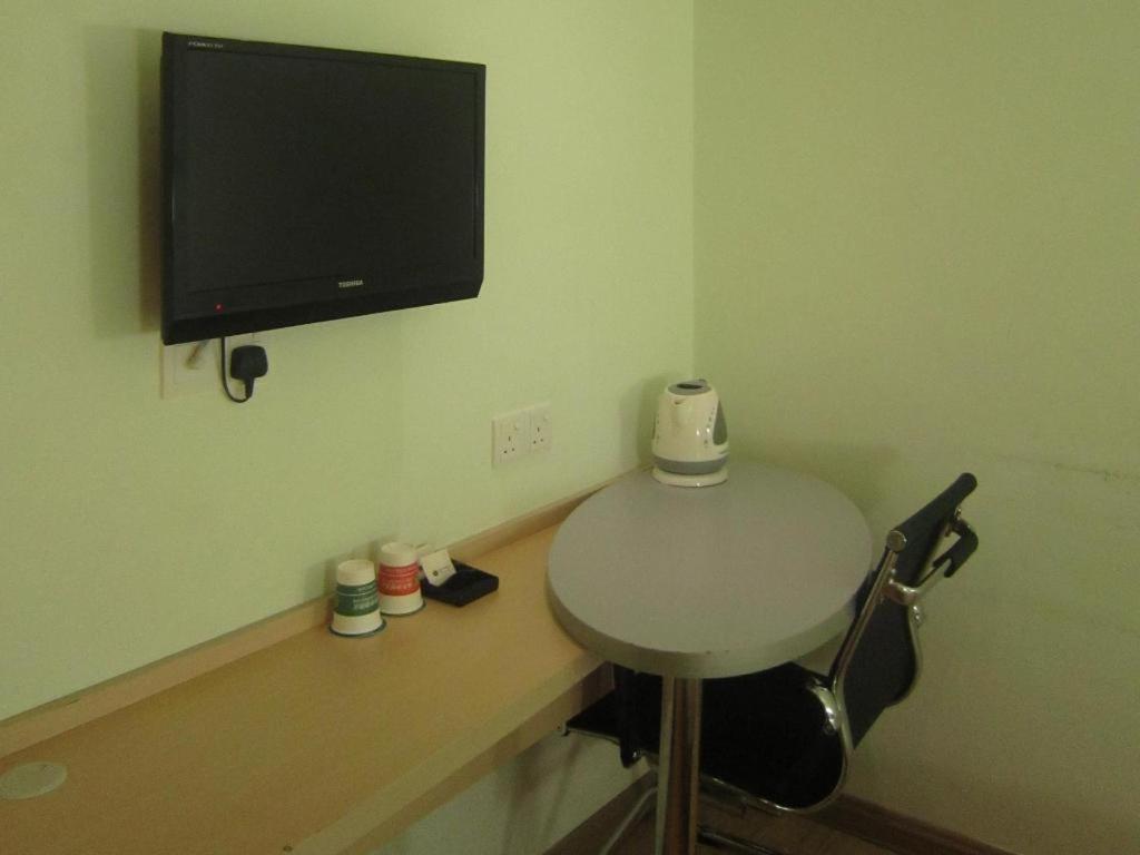 Hotel City Comfort Inn Puchong Exterior photo