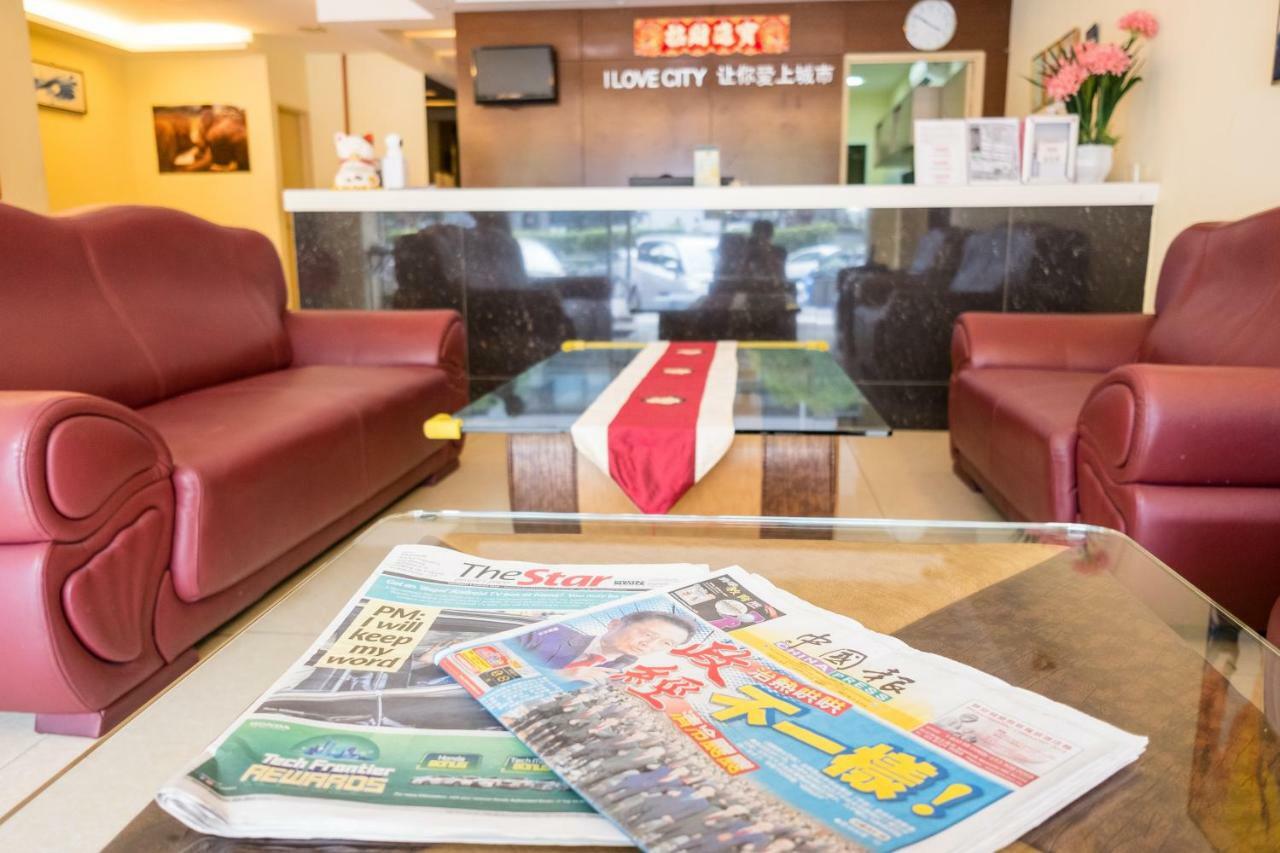 Hotel City Comfort Inn Puchong Exterior photo